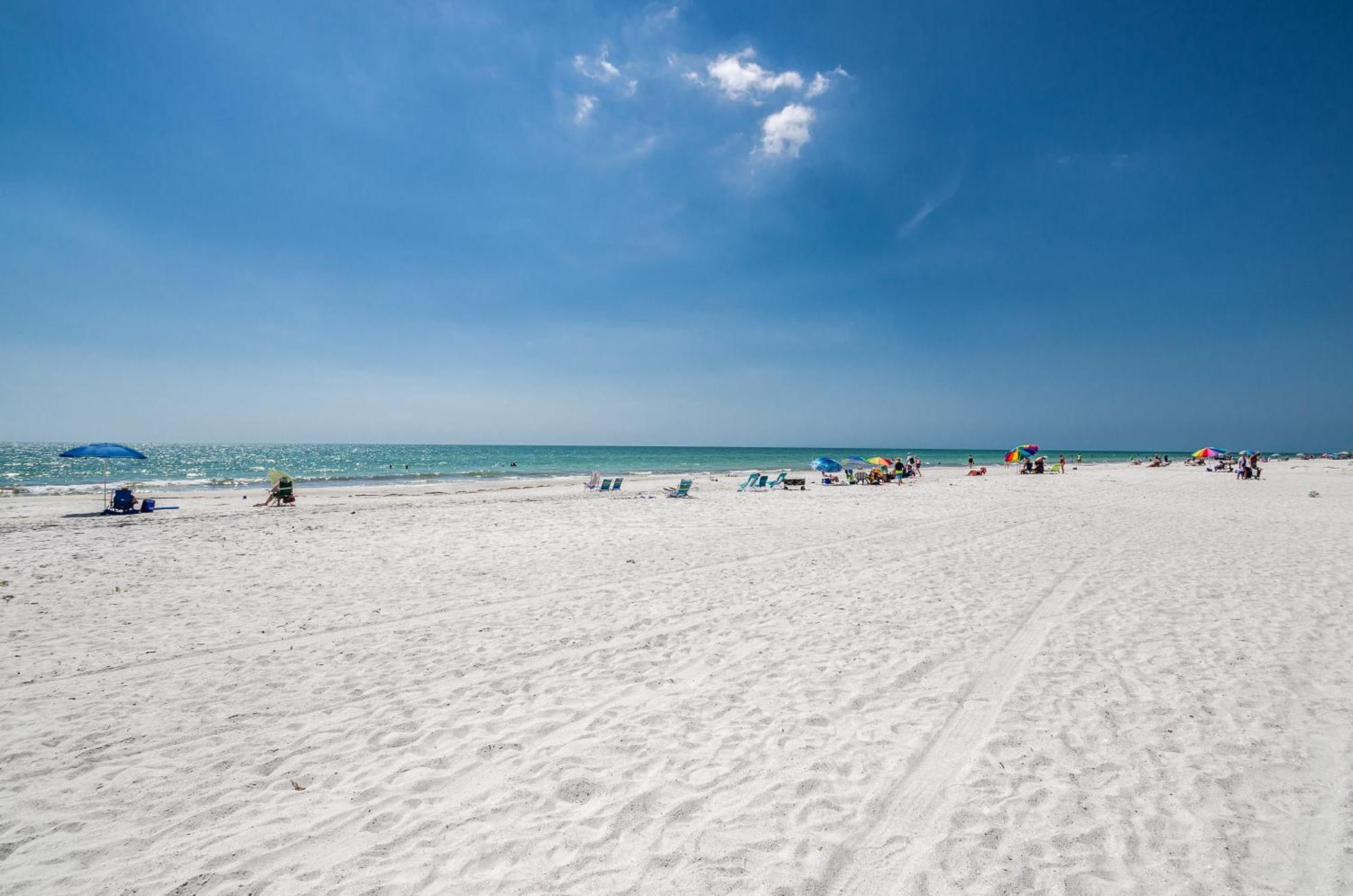 Aparthotel The Rose Clearwater Beach Exteriér fotografie
